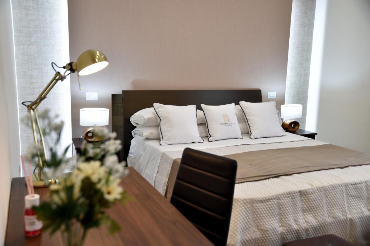 Pompei Luxury Suite Exterior photo